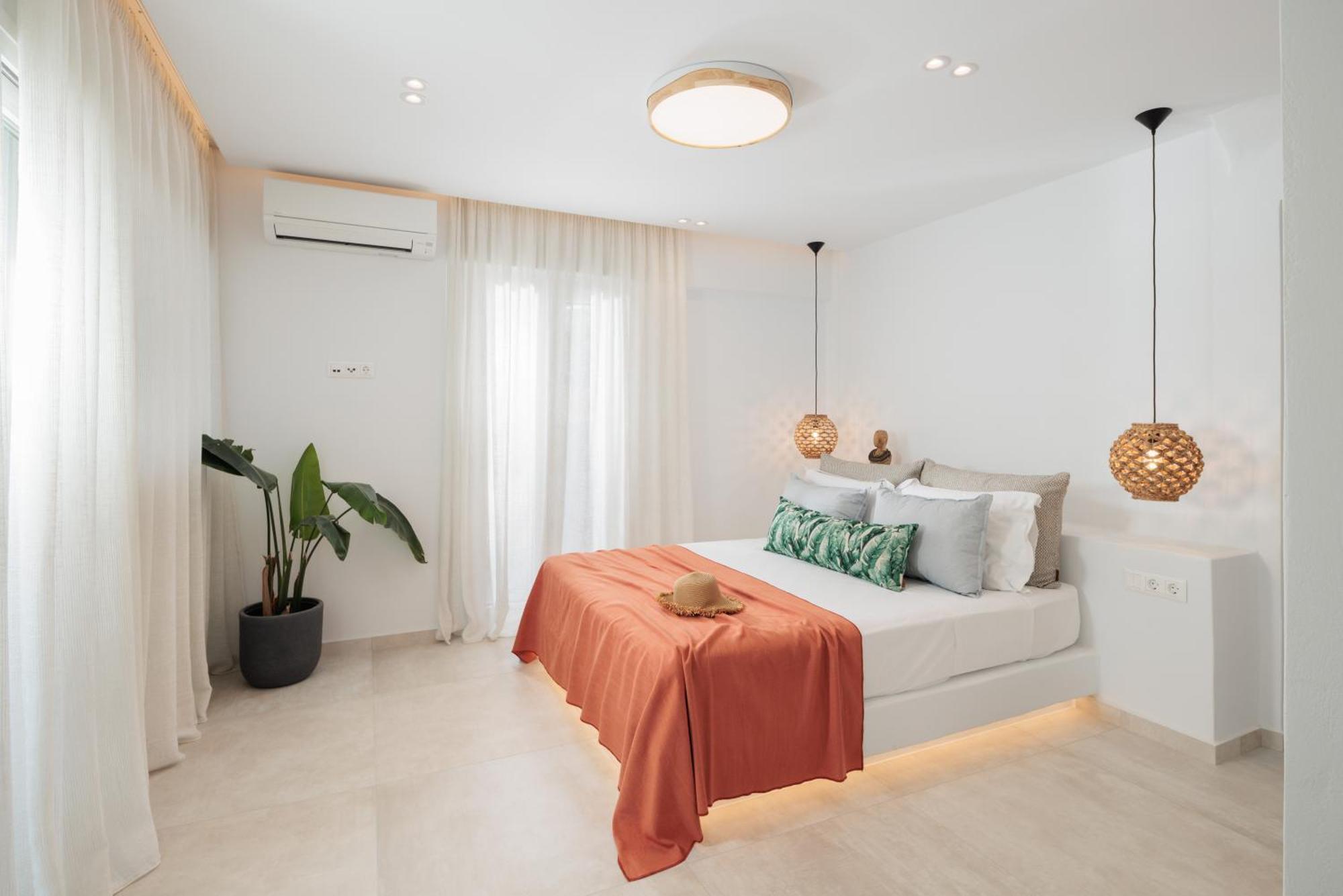 Seanfinity Beachfront Suites Mikri Vigla Extérieur photo