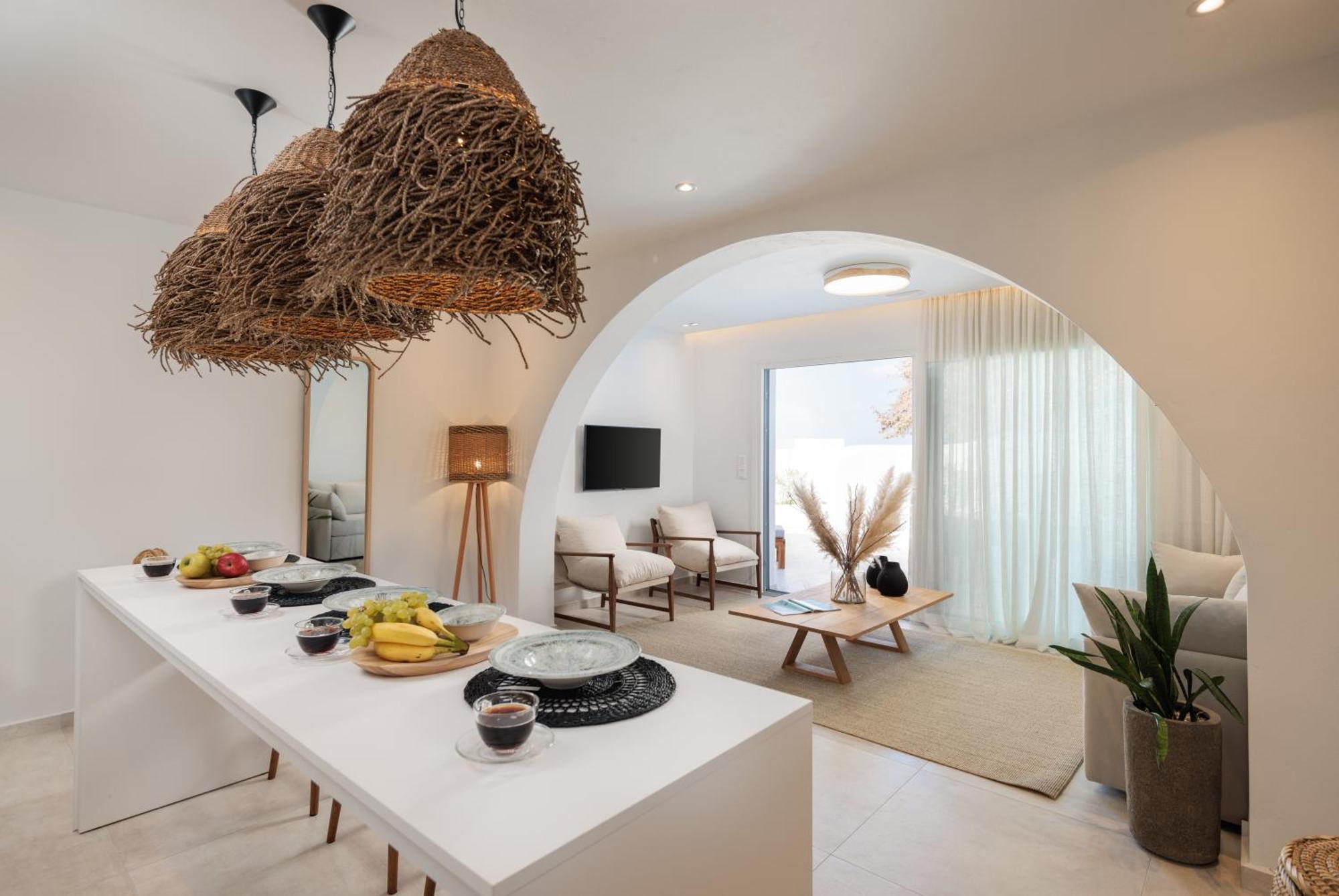 Seanfinity Beachfront Suites Mikri Vigla Chambre photo