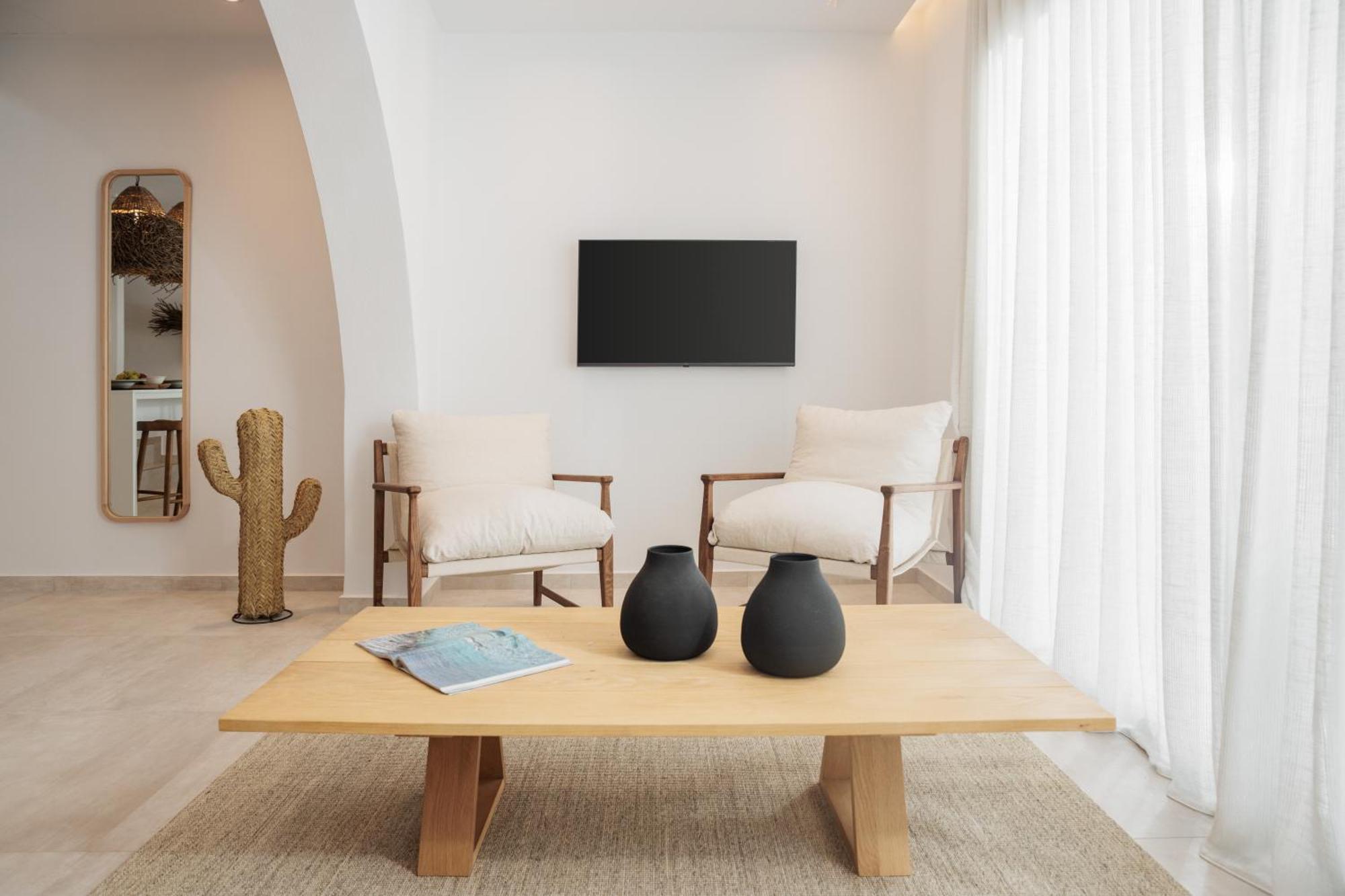 Seanfinity Beachfront Suites Mikri Vigla Chambre photo