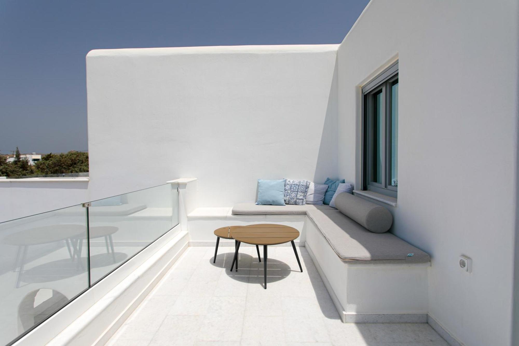 Seanfinity Beachfront Suites Mikri Vigla Chambre photo